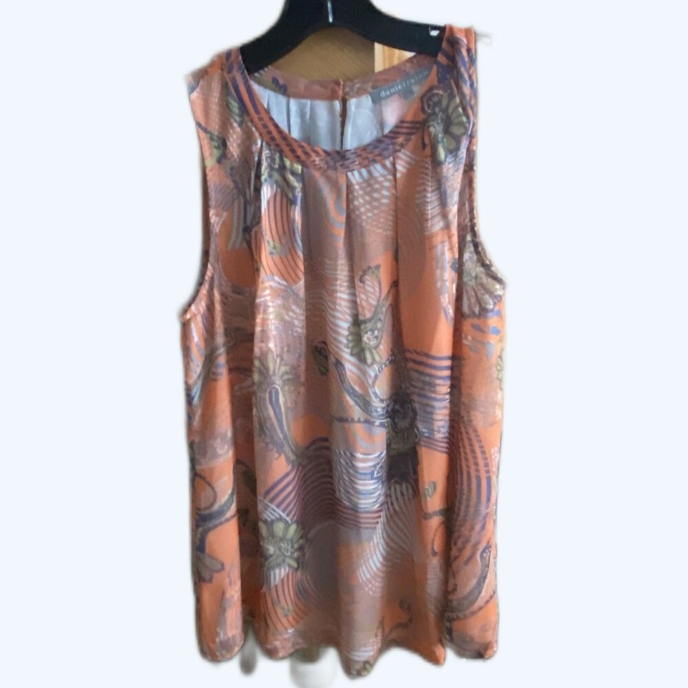 Ready for Spring beautiful top sleeveless round neck, fully lined overblouse ,M